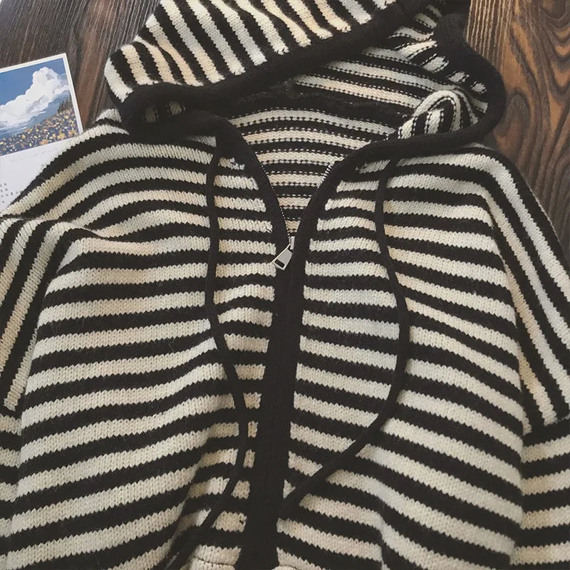 Women's Oversized Striped Knit Zip-Up Hooded Cardigan